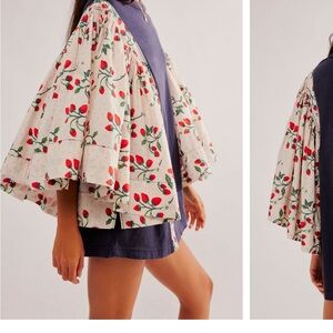 New - Flouncy sleeve- Navy blue- floral top